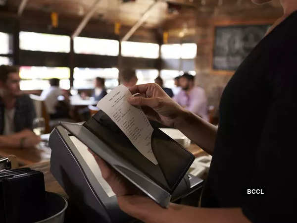 restaurants staring at plate full of problems this festive season